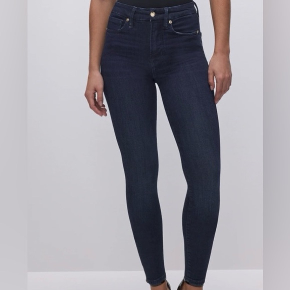 Good American Skinny / Good Legs jeans size 10 in color dark blue